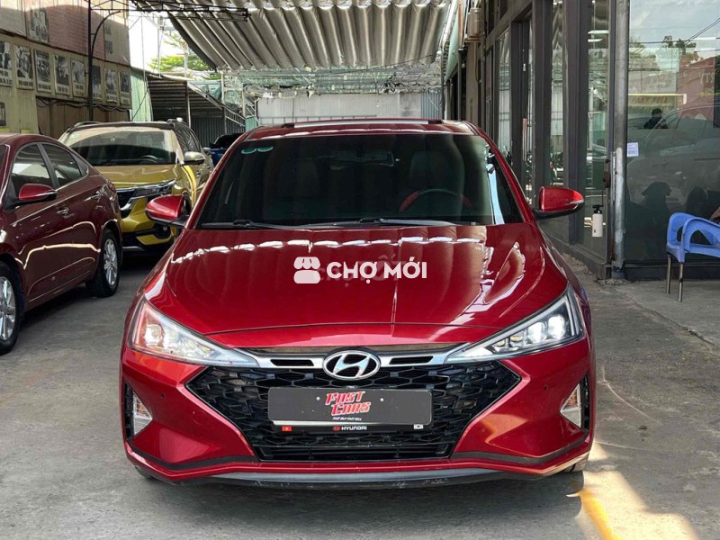 Hyundai Elantra 2019 1.6AT Sport odo 51000 km