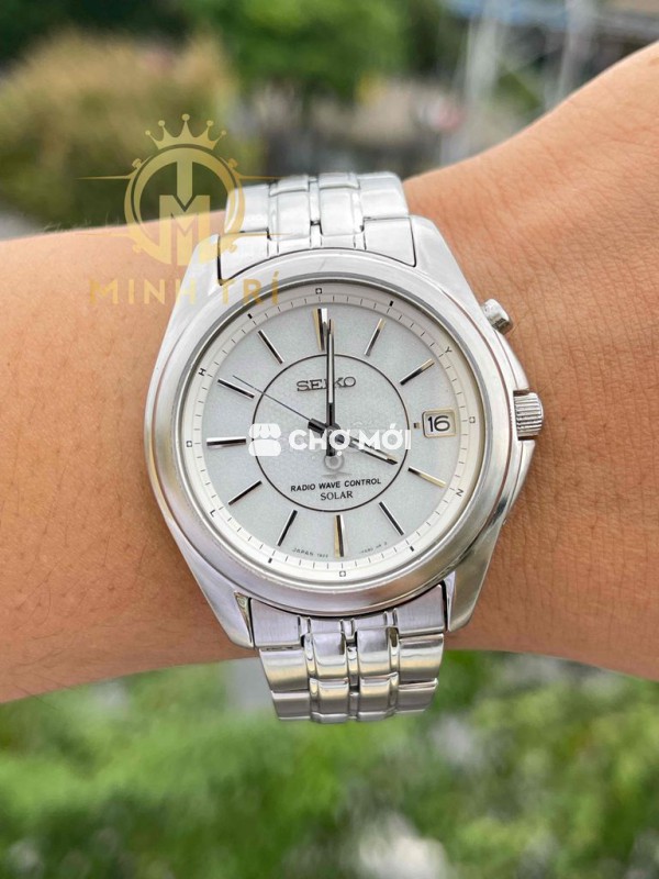 Đồng hồ Seiko lịch vạn niên không cần chỉnh
