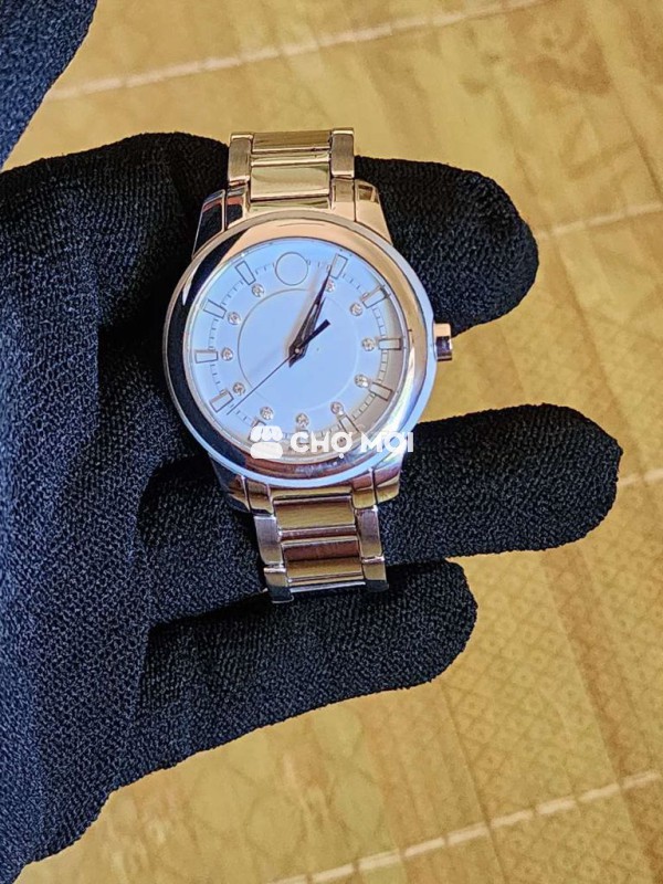 Đông hồ Movado Thụy Sỹ đính kim cương