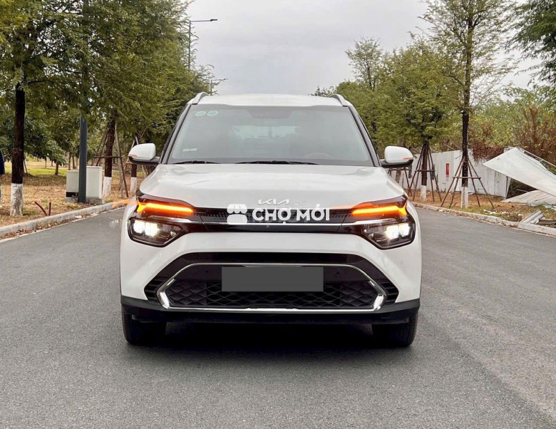 Kia carens sx 2024 bản luxury màu trắng