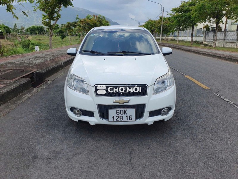 Bán xe Chevrolet Aveo cuối 2014 LT 1.5 -