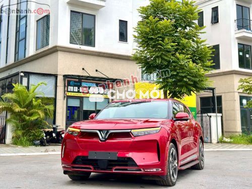 VinFast VF9 Plus 2025