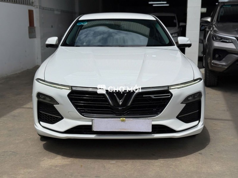 VinFast Lux A2.0 Premium 2019
