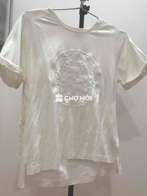 Áo phông thời trang tua dua size M