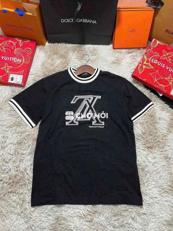 🔥🔥🔥 VIP T-shirt LOUIS VUITTON nhìn là thấy chất rồ