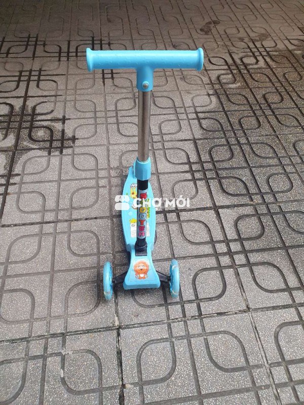 Xê Scooter Bobby Có Đènn chạy nhanh 👶👶