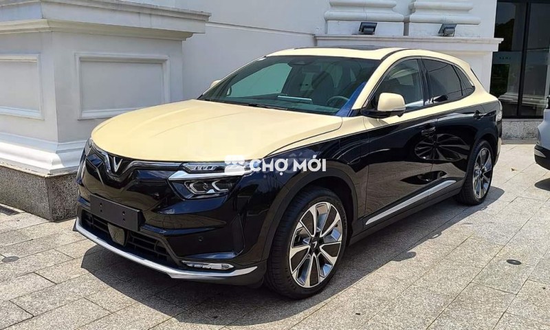 VINFATS VF8 PLUS ĐỦ MÀU GIAO NGAY BAO "BANK 90%"