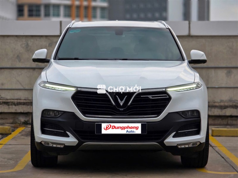 VinFast Lux SA Plus 2020 - 20000 km