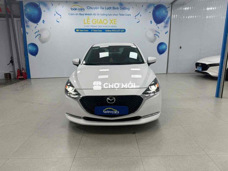 Mazda 2 Luxury 2020 lăn bánh 56 ngàn Km