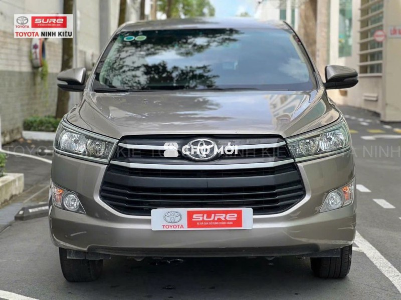 Toyota Innova 2017 2.0E - 145.000 km