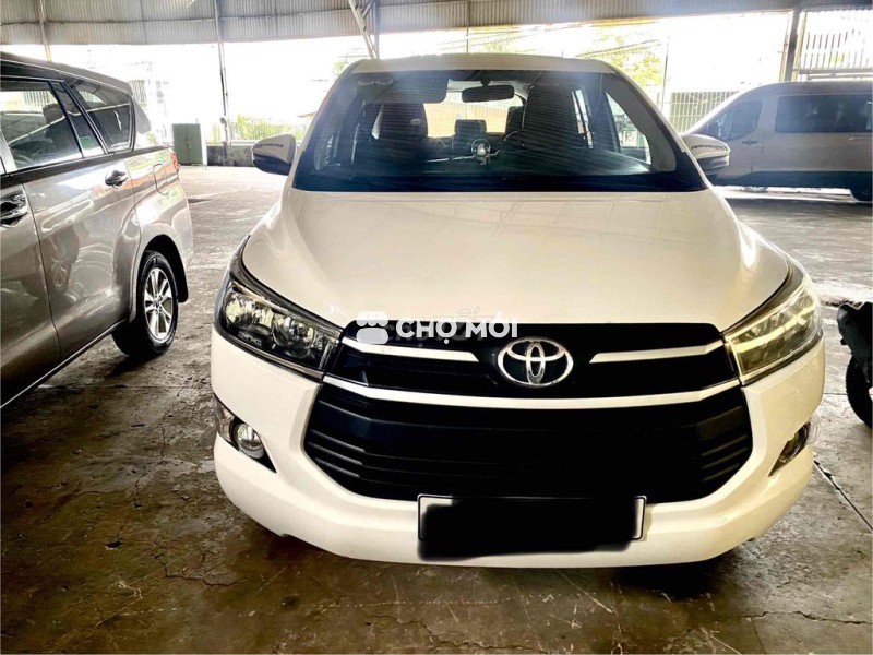 Toyota Innova 2018 2.0E - 180469 km