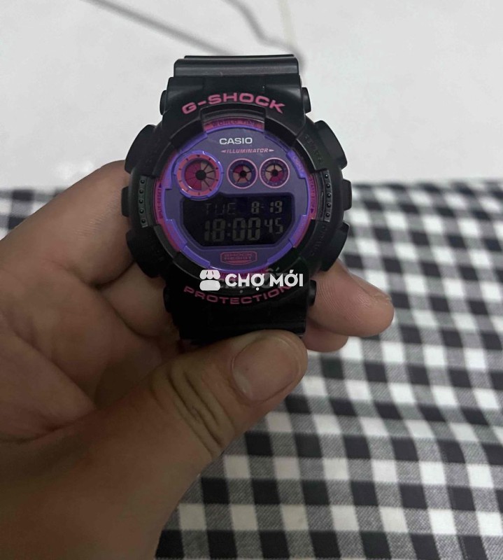 DW-6900NB (phiên bản màu đặc biệt, viền tím/hồng,