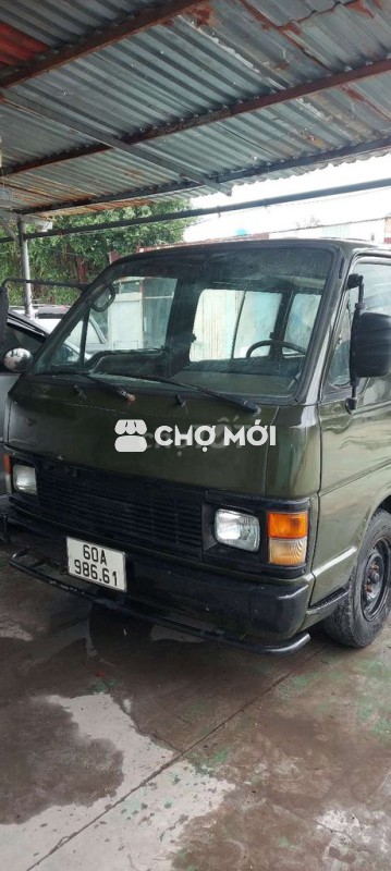 Hiace. 1984 dáng  cổ điển.