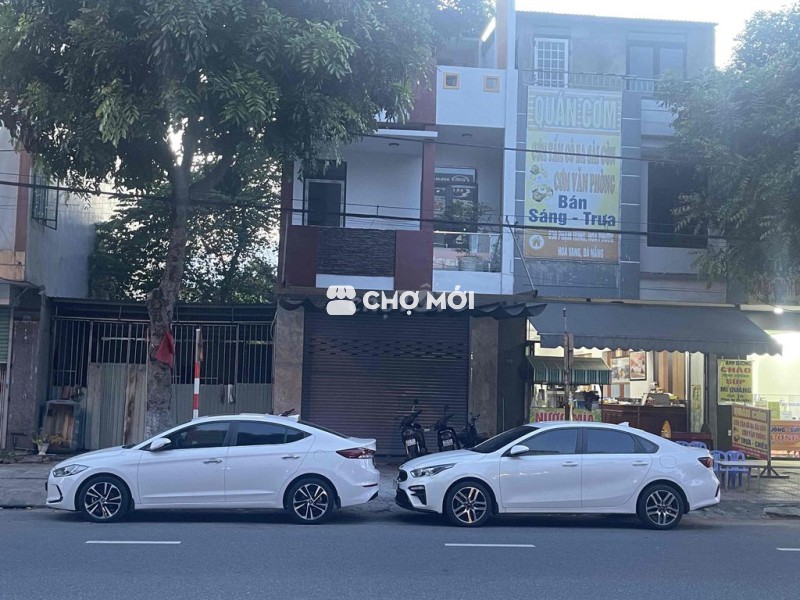 Bán xe Hyundai Elantra 2.0 AT 2018