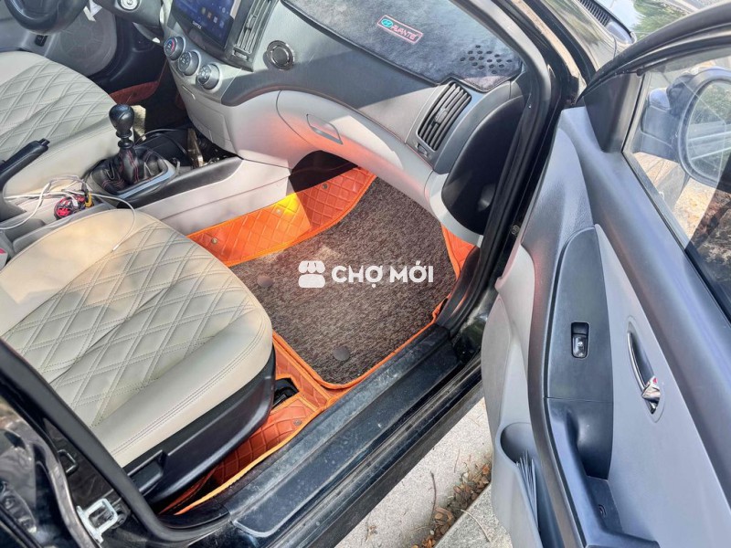 Hyundai Avante 2011 1.6 MT - 152000 km