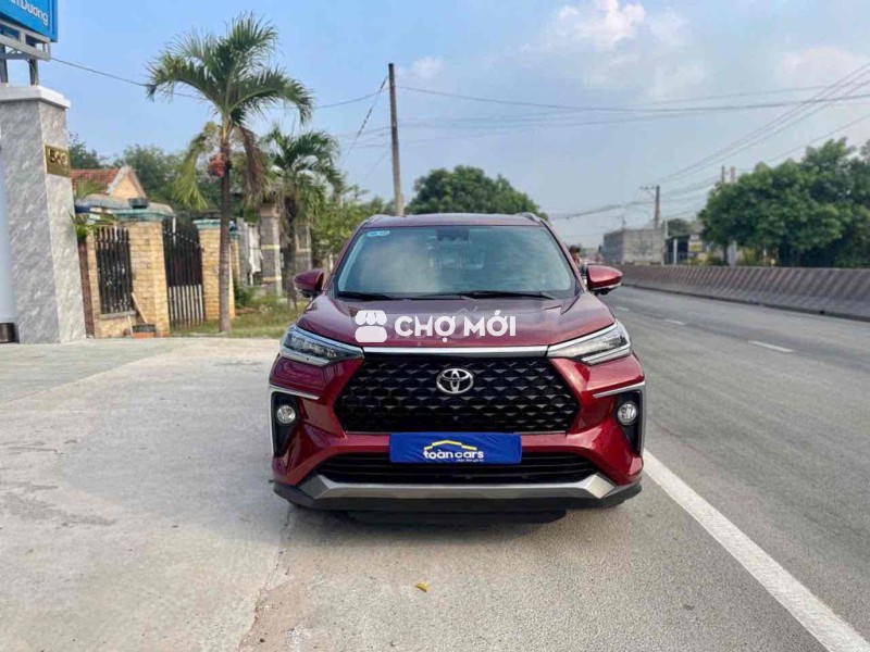 Veloz Cross Top 2023 lăn bánh 11 ngàn Km