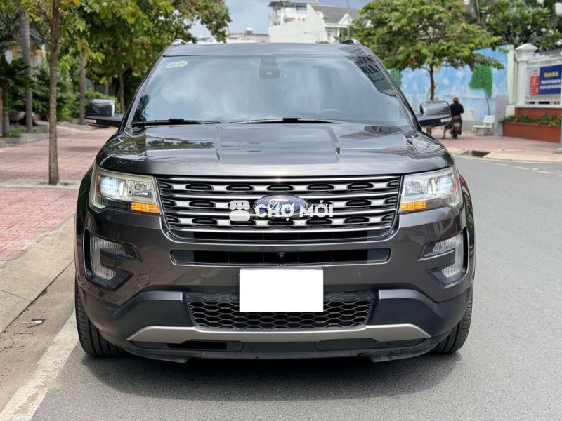Ford Explorer đk 2018 nhập Mỹ có hổ trợ BANK 24/7