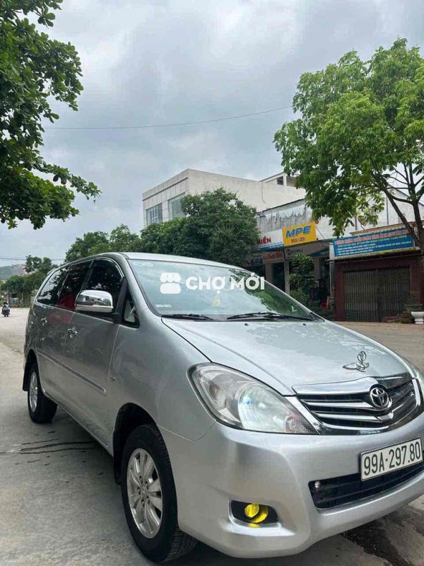 Toyota Innova 2010 G - 50000 km