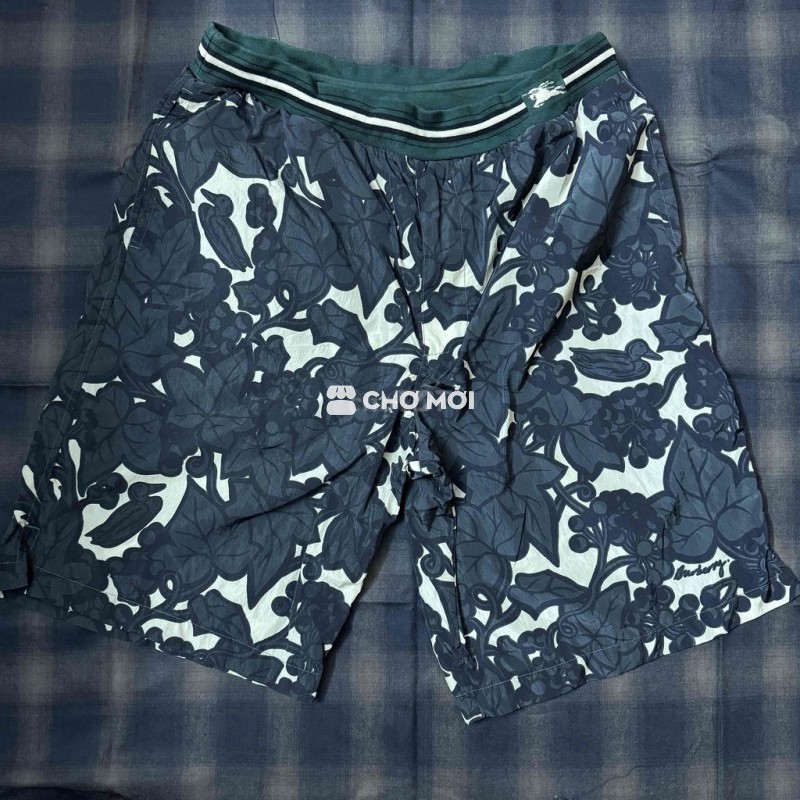 Quần Short Burberry Hoa Văn