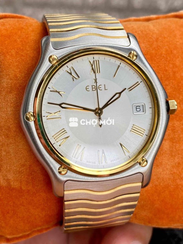 Ebel Classic Wave Quartz 37mm demi 18k Gold