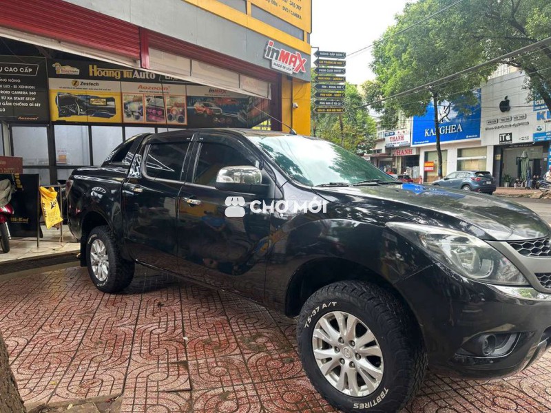 Mazda BT50 2013 tự động 2 cầu
