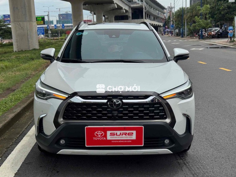 Cross 1.8V 2020 màu trắng - Xe gia đình đi siêu kỹ