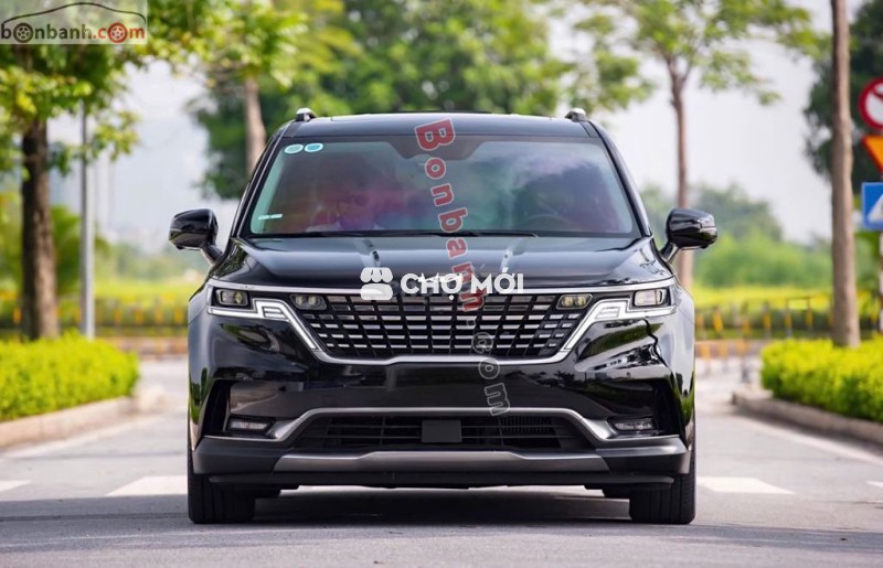 Kia Carnival 2.2d Signature sản xuất 2023