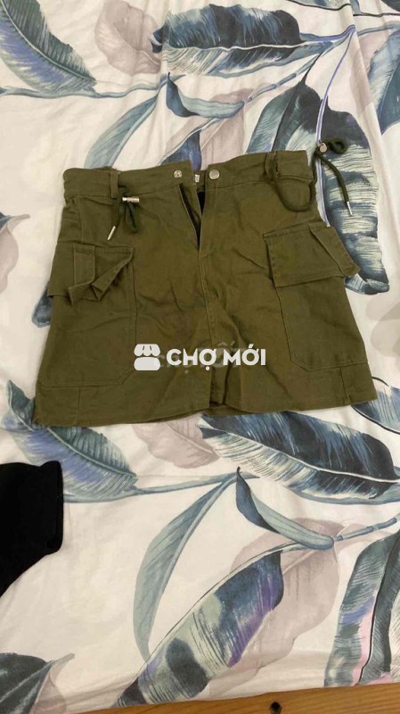 pass chân váy size M