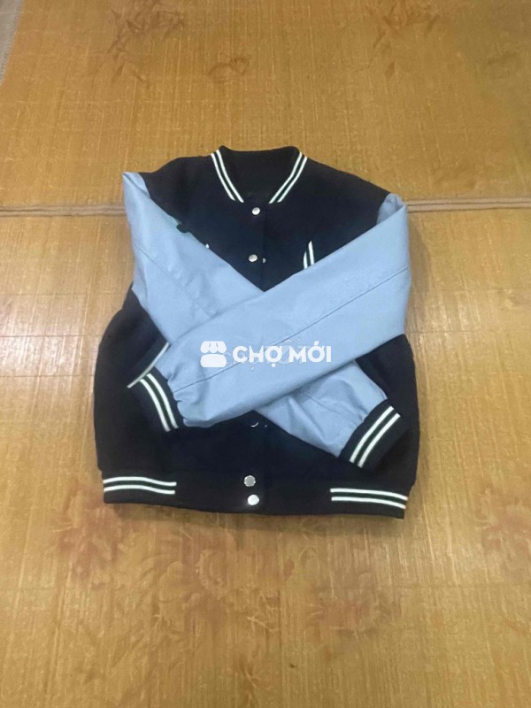 Bán Varsity Còn Mới