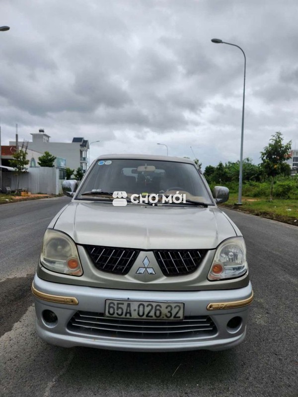 Mitsubishi Jolie 2005 tuyệt đẹp 7 chỗ
