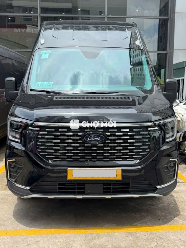 Ford Transit 2024 Premium +18 - 11000 km