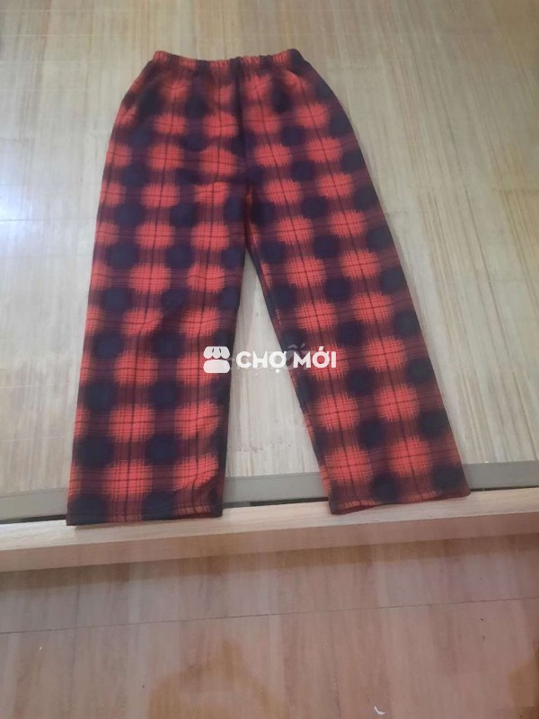 Quần vải ống rộng bên trong có bông