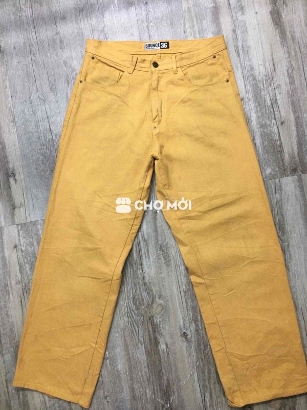BOUNCE.    denim.   losse fit.  size. 36