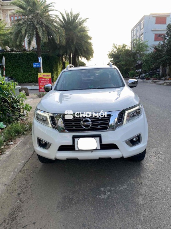 Nissan Navara cuối 2018 VL 2.5 AT 4WD - 37000 km