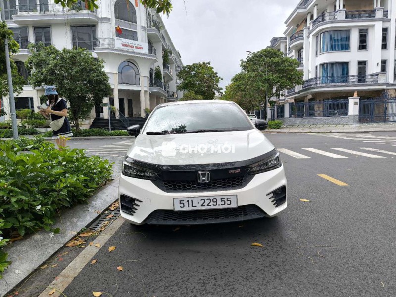 240 2022 RS - 75000 km