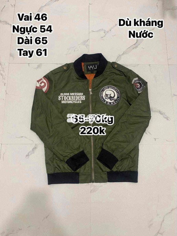 Áo dù kháng nước