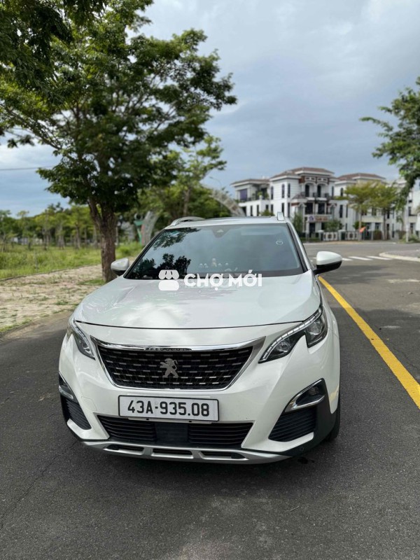 Peugeot 3008 2018 1.6L Turbo - 9 km