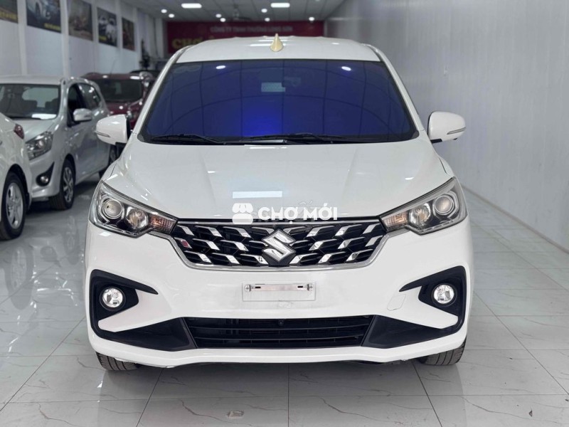 Suzuki Ertiga 2023 - 48000 km bản xăng điện
