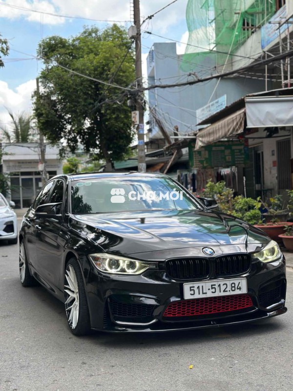 BMW 3 Series 2013 320i - 103000 km