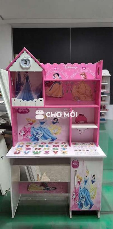 Bànhọc nhựa Hello Kitty/Disney.đôremon. siêu nhân