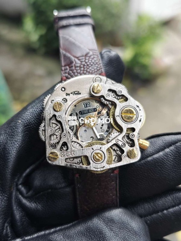 ĐỘC LẠ - TIME AGE - LỊCH NGÀY THỨ CHẠY BẰNG CƠM