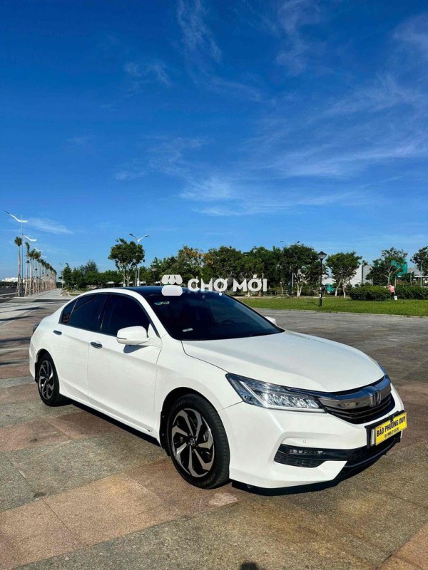 Honda Accord 2017 2.4 AT