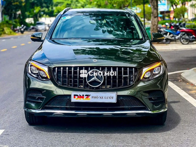 Mercedes Benz GLC300 AMG 4MATIC - 2019