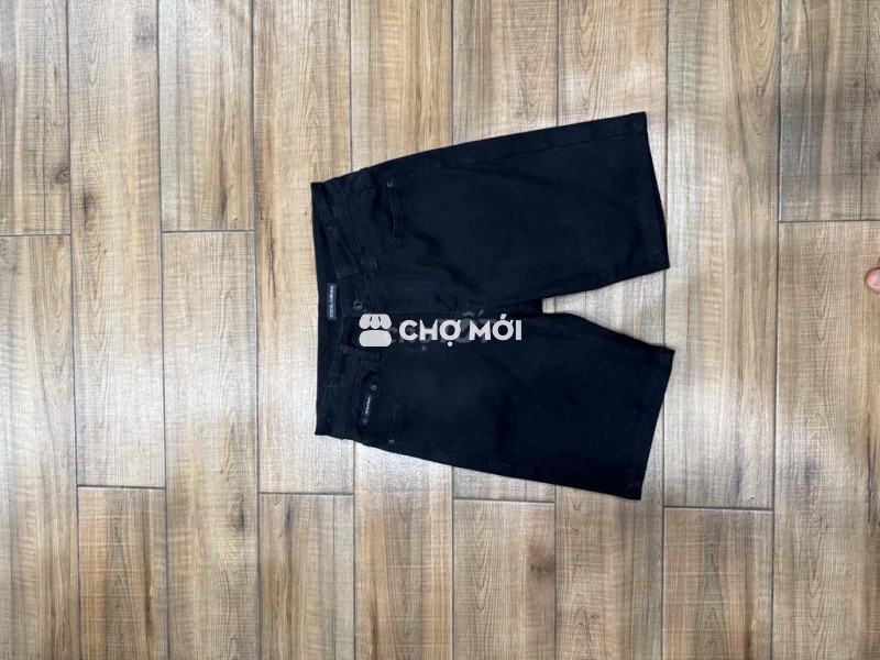 quần short hiệu bò