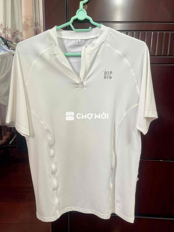 Áo thun thể thao OIC mới size XL