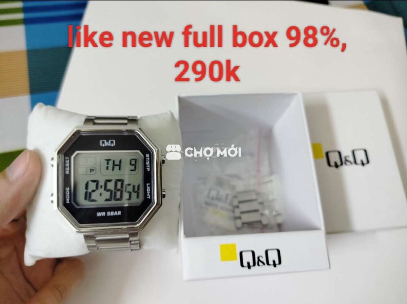Đồng hồ Q&Q