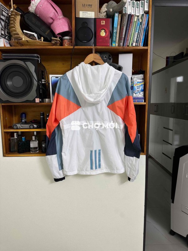 adidas bản hiếm, hàng chính hãng, như mới ạ