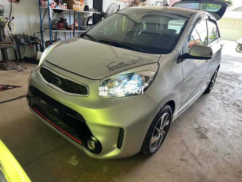 Kia Morning 2018 Si 1.25 MT - 700000 km