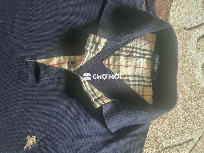 Polo hiệu Burberry
- Màu tím than