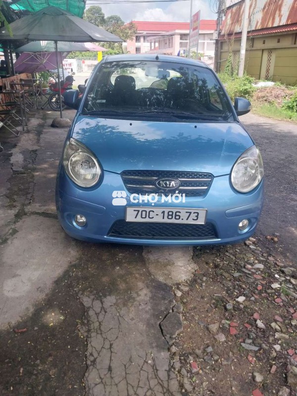 Cần bán gấp xe kia 5 chổ số tự động 9 chủ bán